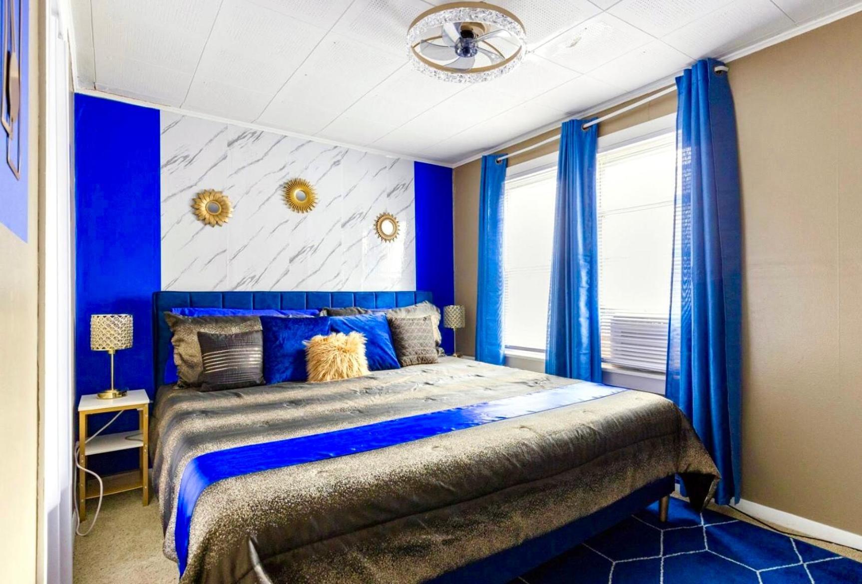 The Sapphire Haven - Your Old Brooklyn Oasis Awaits Families, Couples, Business Travelers Near Downtown With Parking, 300 Mb Wifi & Self Check-in Ferienhaus Cleveland