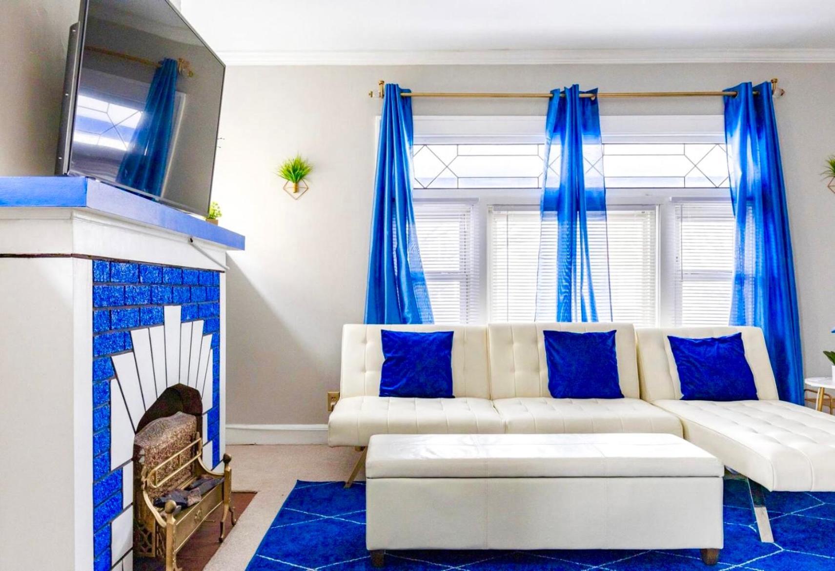 The Sapphire Haven - Your Old Brooklyn Oasis Awaits Families, Couples, Business Travelers Near Downtown With Parking, 300 Mb Wifi & Self Check-in Ferienhaus *