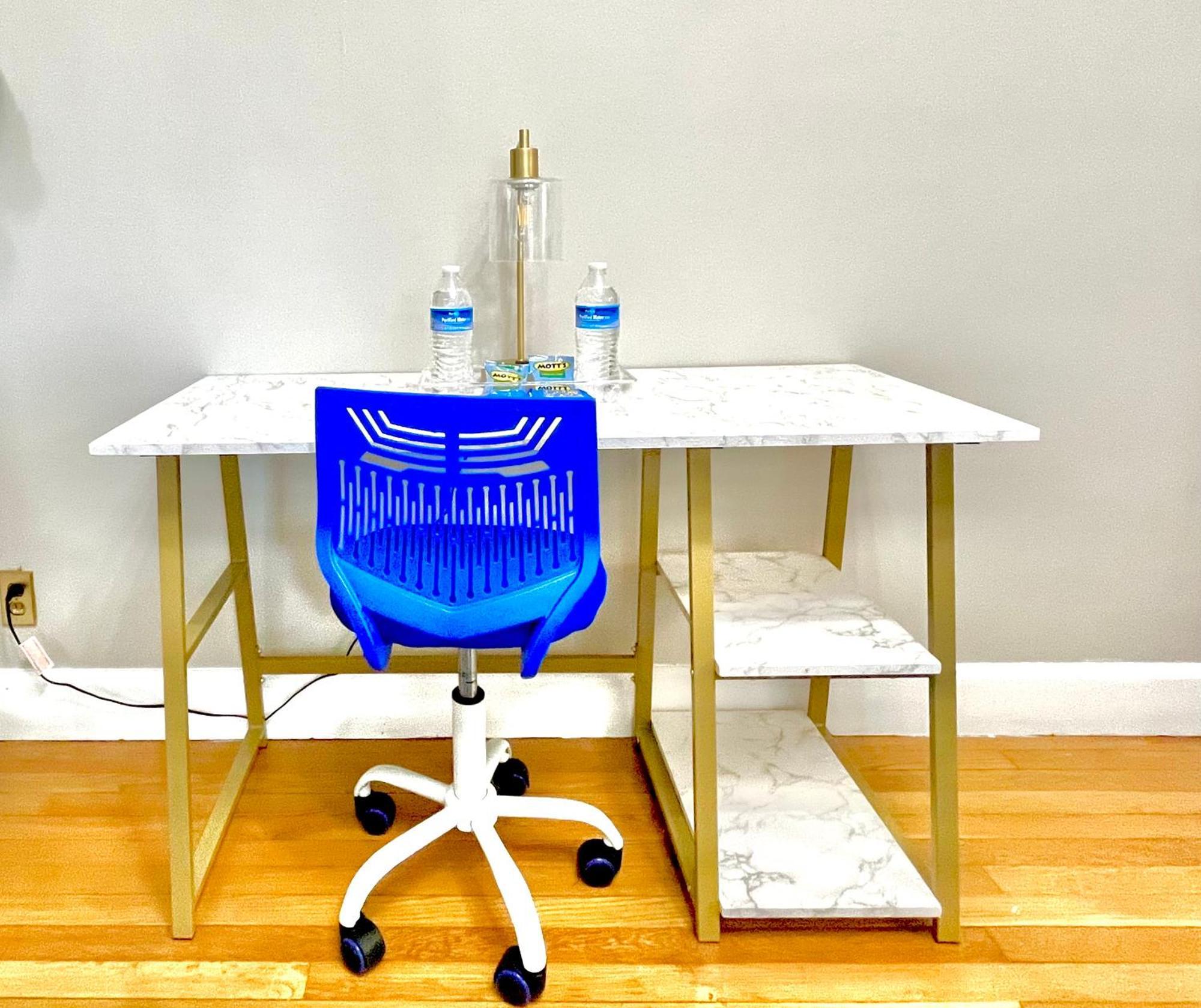 Ferienhaus The Sapphire Haven - Your Old Brooklyn Oasis Awaits Families, Couples, Business Travelers Near Downtown With Parking, 300 Mb Wifi & Self Check-in Cleveland